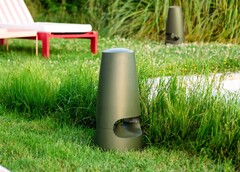 Den senaste utomhushögtalaren från Triangle finns i färgerna grå och grön. (Bildkälla: Triangle)