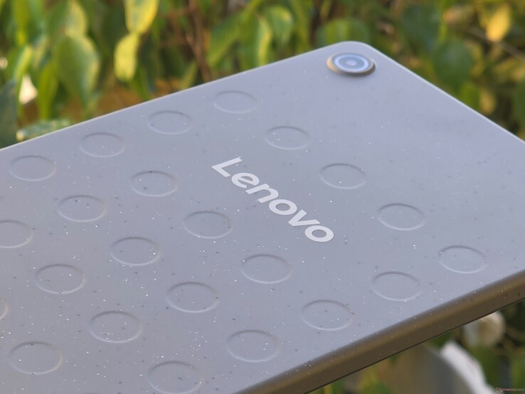  Lenovo Tab One Test Tablet (Bildkälla: Marcus Herbrich)