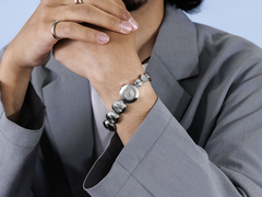 Seiko Power Design Project Collection 1 (bilden) kan bäras som ett armband, en accessoar eller bara som en klocka. (Bildkälla: Seiko)