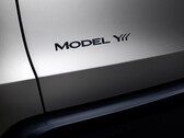 Den 3-radiga Model Y L kommer med ett större batteri. (Bildkälla: Tesla China/Weibo)
