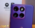 Motorola Edge 70 Fusion finns i två versioner med olika batteristorlekar och exklusiva Pantone-färger