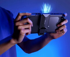 Jsaux kyler ner Nintendo Switch 2 med en extern fläkt (Bildkälla: Jsaux)