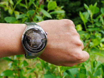 Watch 5 (46 mm) utomhus