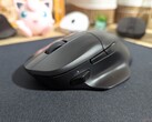 Keychron M7 8K gamingmus med framåtriktad sidoknapp