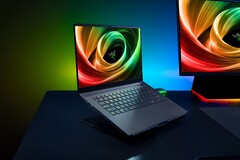 2025 Razer Blade 14 framstår som en toppkonkurrent trots sin lilla och tunna formfaktor (Bildkälla: Razer)