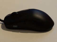 XTRFY M42V2 är en ny, särskilt prisvärd mus