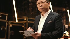 Medan Mate XTs kommer att lanseras före Apple's iPhone 17, kommer Samsung Galaxy tri-fold sannolikt att följa i slutet av september. (Bildkälla: Huawei)