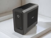 Zotac ZBox Magnus One SFF gaming PC har en RTX 5070 Ti GPU och Core Ultra 7 265 CPU. (Bildkälla: Zotac via ITHome, redigerad)