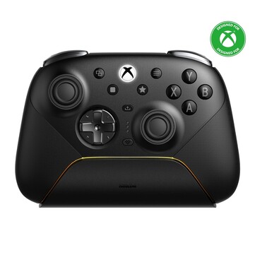 8BitDo Ultimate 3E Controller för Xbox levereras med en trådlös laddningsdocka.