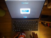MacBook Pro:s styrplatta kan väga små föremål. (Bildkälla: Krish Shah)