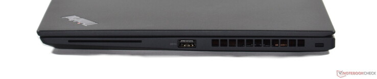 Höger: Smartcard-läsare, USB-A 3.2 Gen 1, Kensington-lås