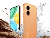 Honor X7e i orange färg med solnedgång