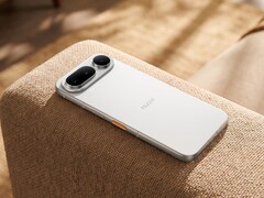 NaviX Ultra uppges ha tre 50 MP-kameror på baksidan.