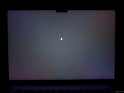 Nästan ingen blödning från bakgrundsbelysningen