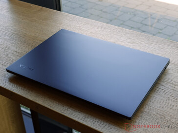 Det snygga chassit på Acer Swift X 14 AI (Bildkälla: Notebookcheck)