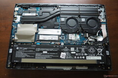 Plats för expansion: Inuti Victus 15. (Bildkälla: Notebookcheck)