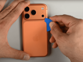 iPhone 17 Pro rivs ner (Bildkälla: iFixit)
