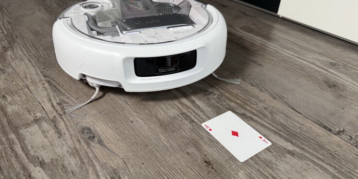 Hinderavkänningen hos DJI Romo P fungerar utmärkt i test