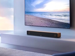 JVC Kenwood TH-WD05 soundbar levererar surroundljud och tydlig dialog med högtalare med träkoner. (Bildkälla: JVC Kenwood)