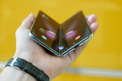 Galaxy Z Fold 8 (visas inte här) är kanske inte så ”veckfri” som det påstås.