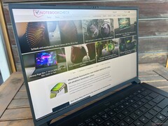 Utomhus (ljus dag, inget direkt solljus)