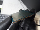 En Reddit-användare har delat bilder som visar deras "exploderade" 9800X3D CPU efter att ha kört den med ett MSI X870E Tomahawk WiFi-moderkort. (Bildkälla: Realistic_Age_718 via Reddit)