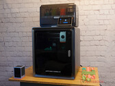 Ett stänk av färg på ditt skrivbord: Granskning av Anycubic Kobra S1 Combo & Ace Pro