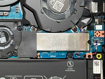 Primär SSD-plats (PCIe 4.0 x4)