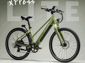 Elcykeln Lectric XPress Lite i tallgrönt utförande