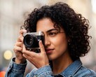 Esquisse Camera rymmer en Micro Four Thirds-sensor i ett kompakt kamerahus.