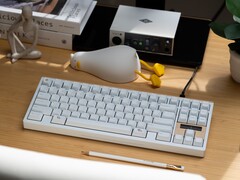 Soleil trådlöst mekaniskt tangentbord med solcellsladdning