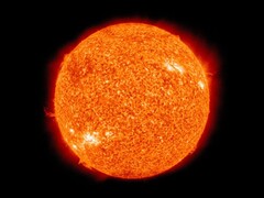 En bild som visar solen och många soleruptioner. (Bildkälla: WikiImages - Pixabay)