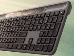 Logitech kommer att sälja Signature Slim Solar Plus i endast det utförande som visas, åtminstone till en början. (Bildkälla: via Roland Quandt)
