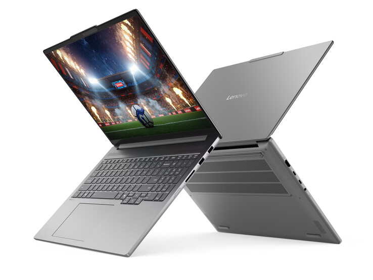 IdeaPad Pro 5i 16IPH11 laddas med upp till 170 W via Lenovos Slim tip-laddare.