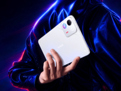 Honor Win Tablet.