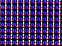 Sub-pixel matris
