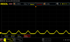 PWM: 2/10 ljusstyrka, ~360 Hz