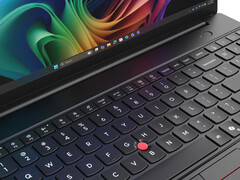 ThinkPad T16 Gen 5 finns tillgänglig i dussintals SKU:er vid lanseringen.
