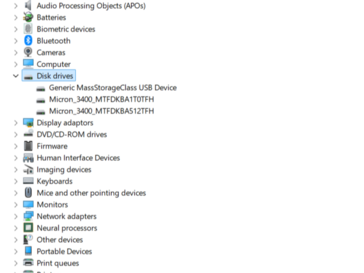 Innan hacket listas SSD-enheterna under 