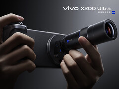 Vivo X200 Ultra har ett dolt vapen i rockärmen som utökar kapaciteten hos dess 200 MP telefotokamera. (Bildkälla: Vivo)