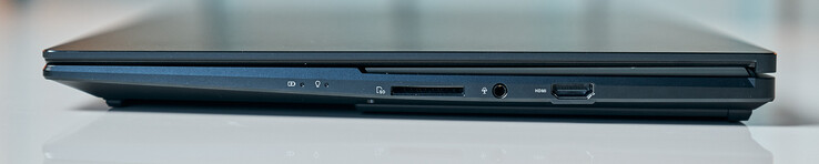 SD-kortläsare, 3,5 mm hörlursuttag, HDMI 2.1