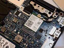 Intel Wi-Fi 6E AX211-kortet ger möjlighet till hög datahastighet