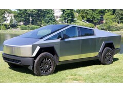 SpaceX och xAI köper Tesla Cybertrucks till synes för elektrifiering av flottan, men kritiker spekulerar i att detta är för att stärka försäljningssiffrorna. (Bildkälla: Wikipedia)