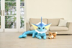 För närvarande är fyra plushies tillgängliga för förbeställningar (Bildkälla: Pokémon Center)