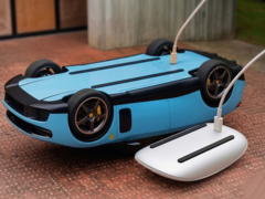 Vissa säger att Ferrari Luce liknar en Apple Magic Mouse.