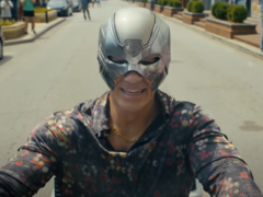 En skärmdump av John Cena i huvudrollen som Peacemaker i Peacemaker säsong 2:s officiella trailer (bildkälla: DC YT)