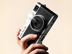 Det är lätt att missta Camp Snap CS-Pro (bilden här) för en Fuji X100VI-kopia (Bildkälla: Camp Snap)