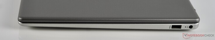 Höger sida: Strömanslutning, USB-A (5 GBit/s)
