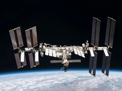 ISS i omloppsbana (Bildkälla: NASA; beskuren)