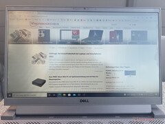 Dell G15 5510 i skuggan...